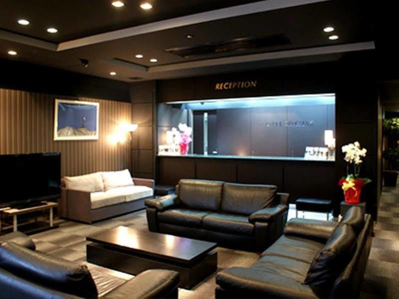 Livemax Budget Ekimae Hotel Hiratsuka